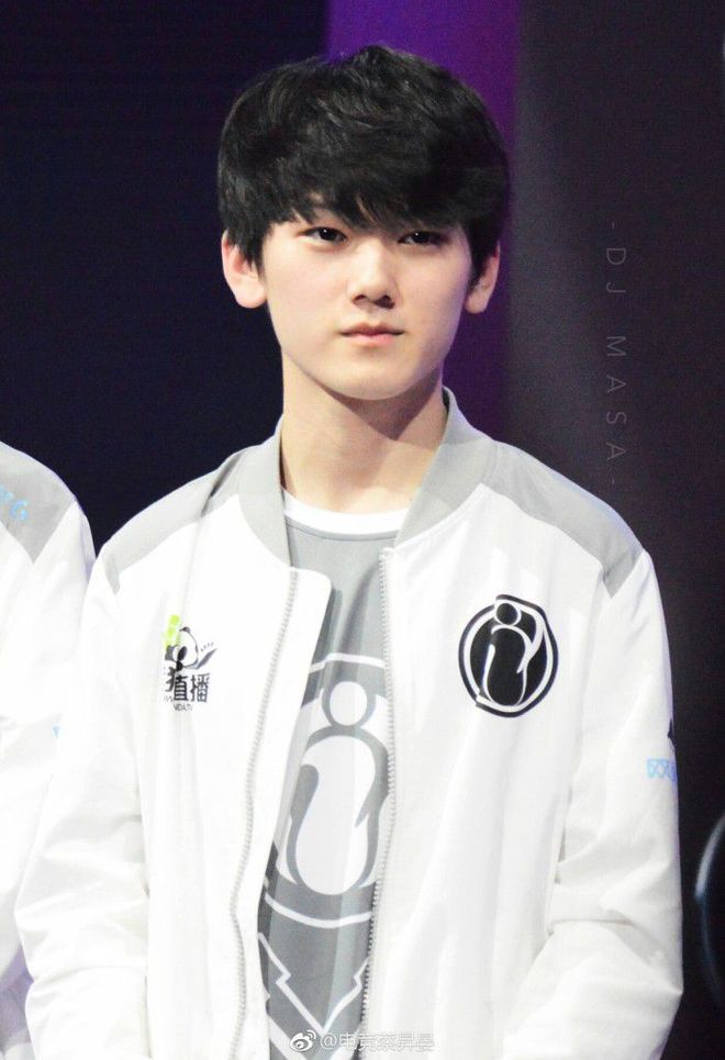 输掉世界赛心有不甘，HLE官宣换教练