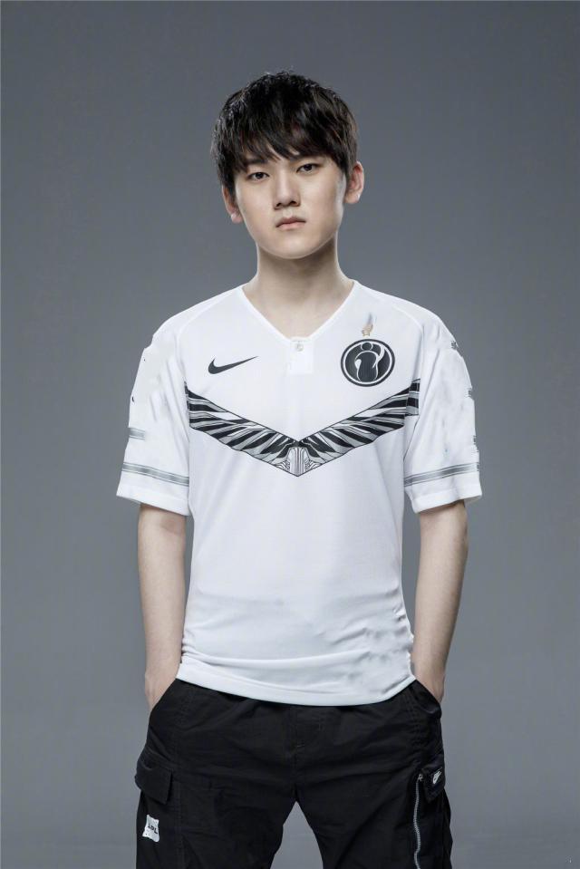 老将记得！OLD2女枪AOE伤害拉满 Icon发条尽力局 WRB扳平比分