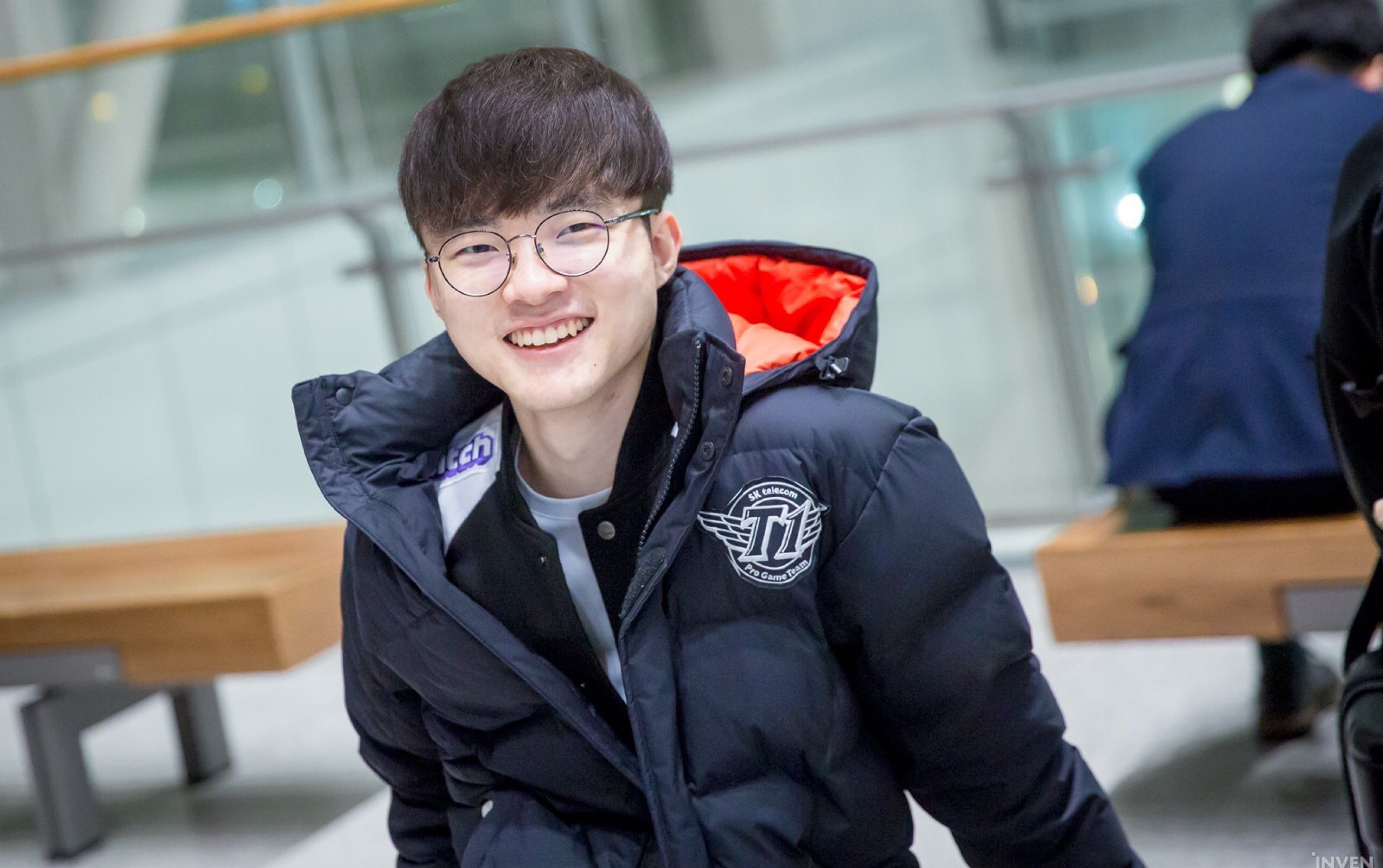 LPL夏季赛W7D5：Yskm交手Solokill，Rookie对线Yagao